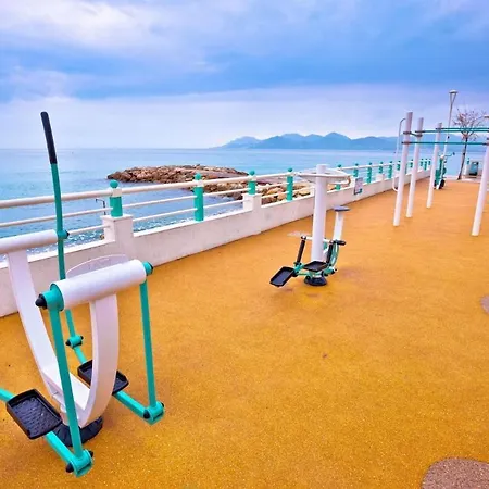 Escapade Palm A 50 M De La 4 Personnes Apartmán *